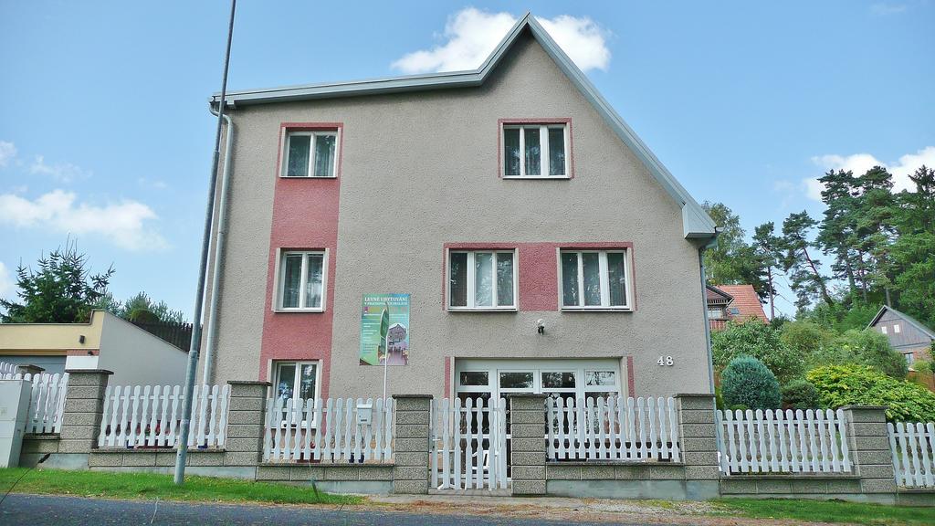 Penzion Prachov Jicin Exterior photo