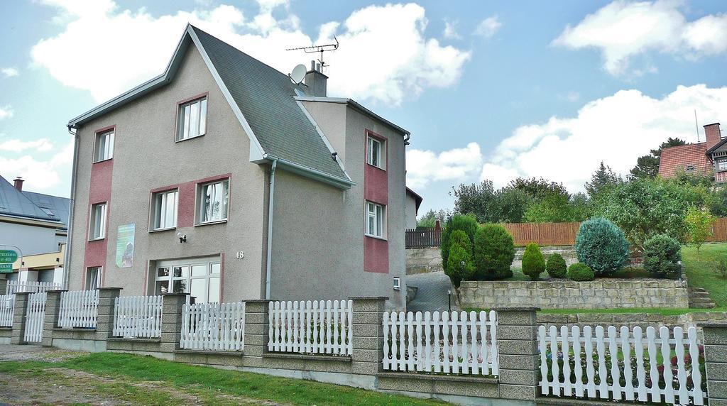 Penzion Prachov Jicin Exterior photo